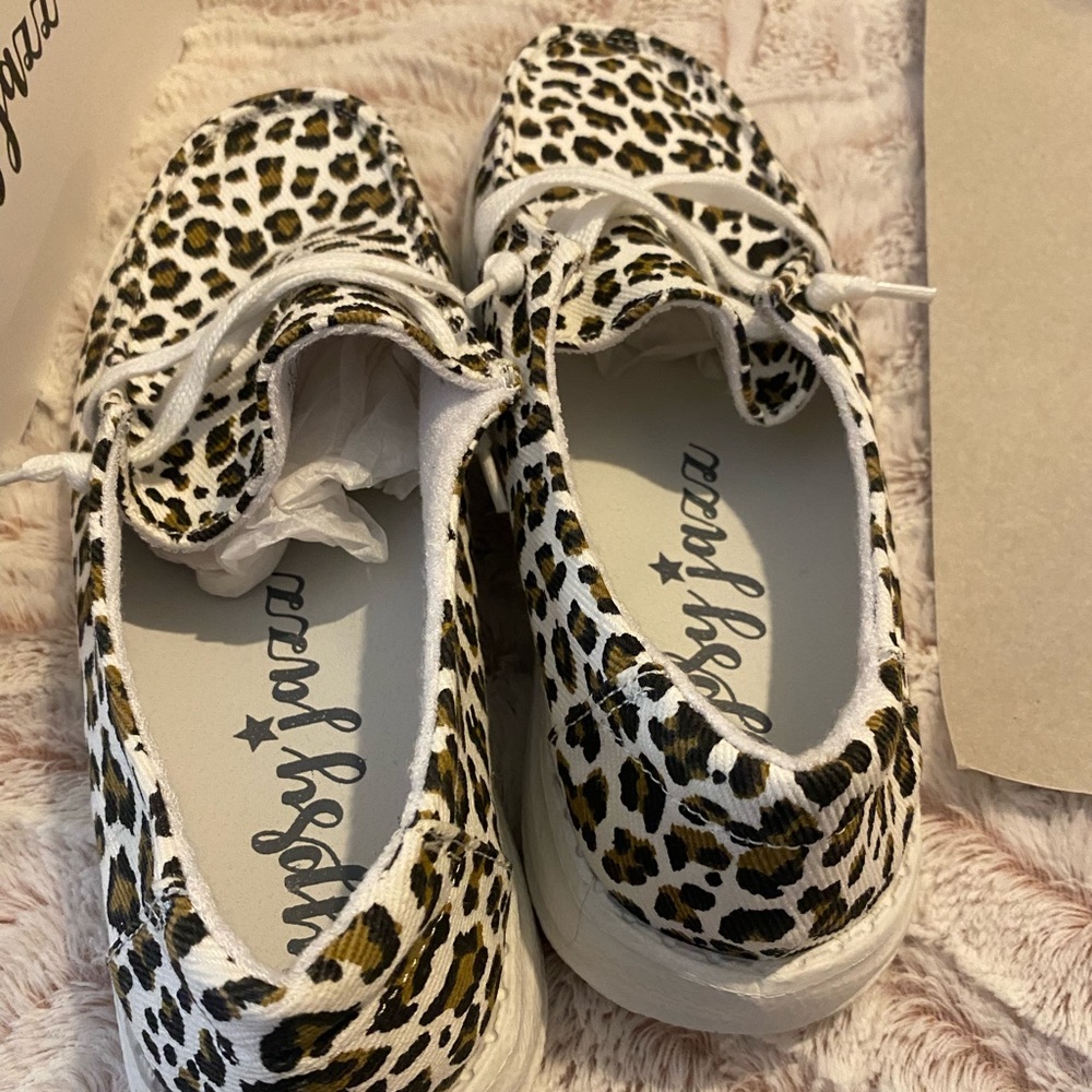 Size 8 Animal Print Slip on Shoes new in box